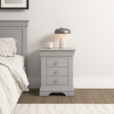 BORDEAUX 3 DRAWER BEDSIDE - PEBBLE GREY