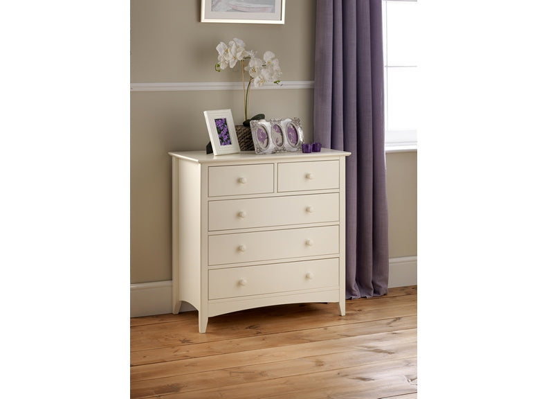 Cameo 3+2 Chest - room