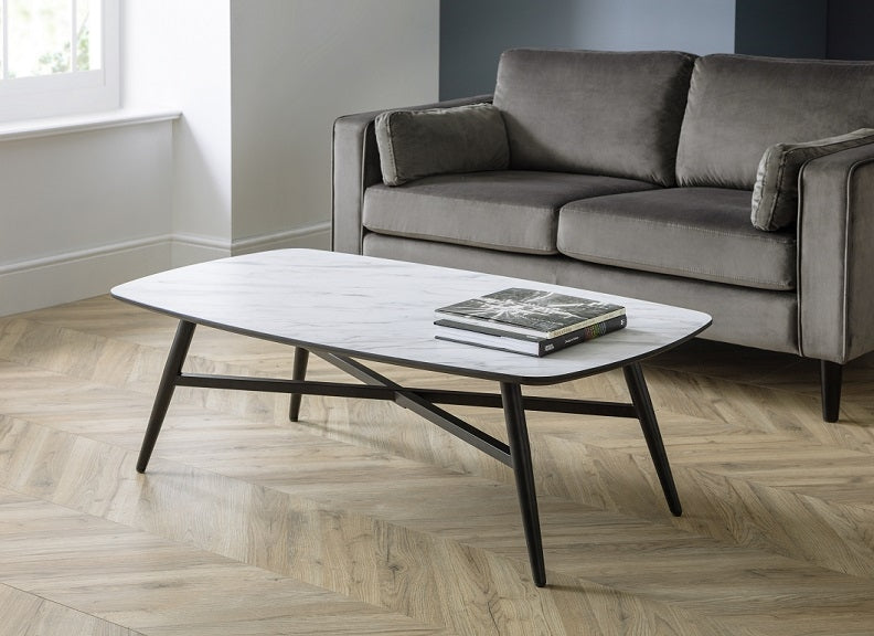 Caruso Table Room