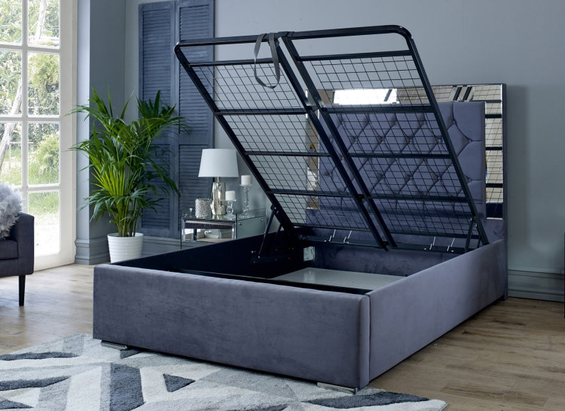 Chesterfield Mirrored Velvet Beds