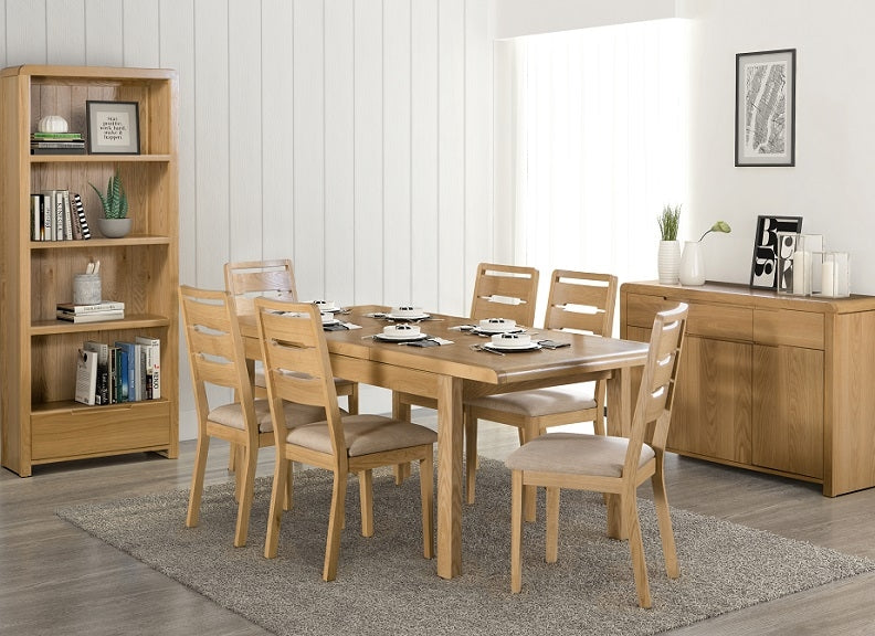 Curve Dining Room