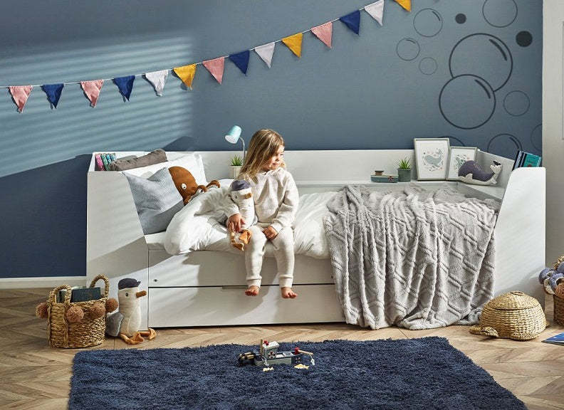 Cyclone White Day Bed