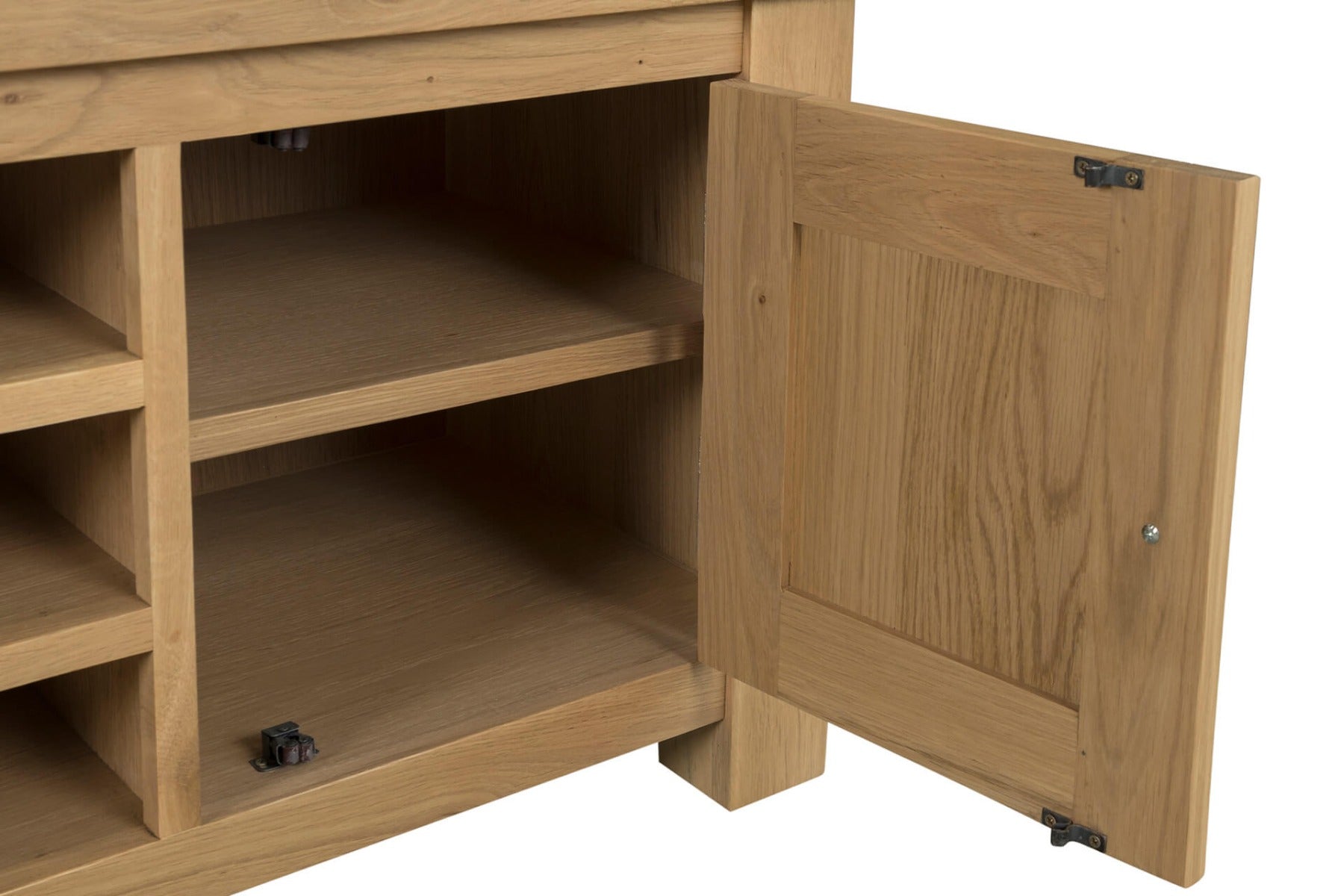 Delaney TV Unit 1400mm in Oak – Classic Wooden TV Stand | Free Delivery