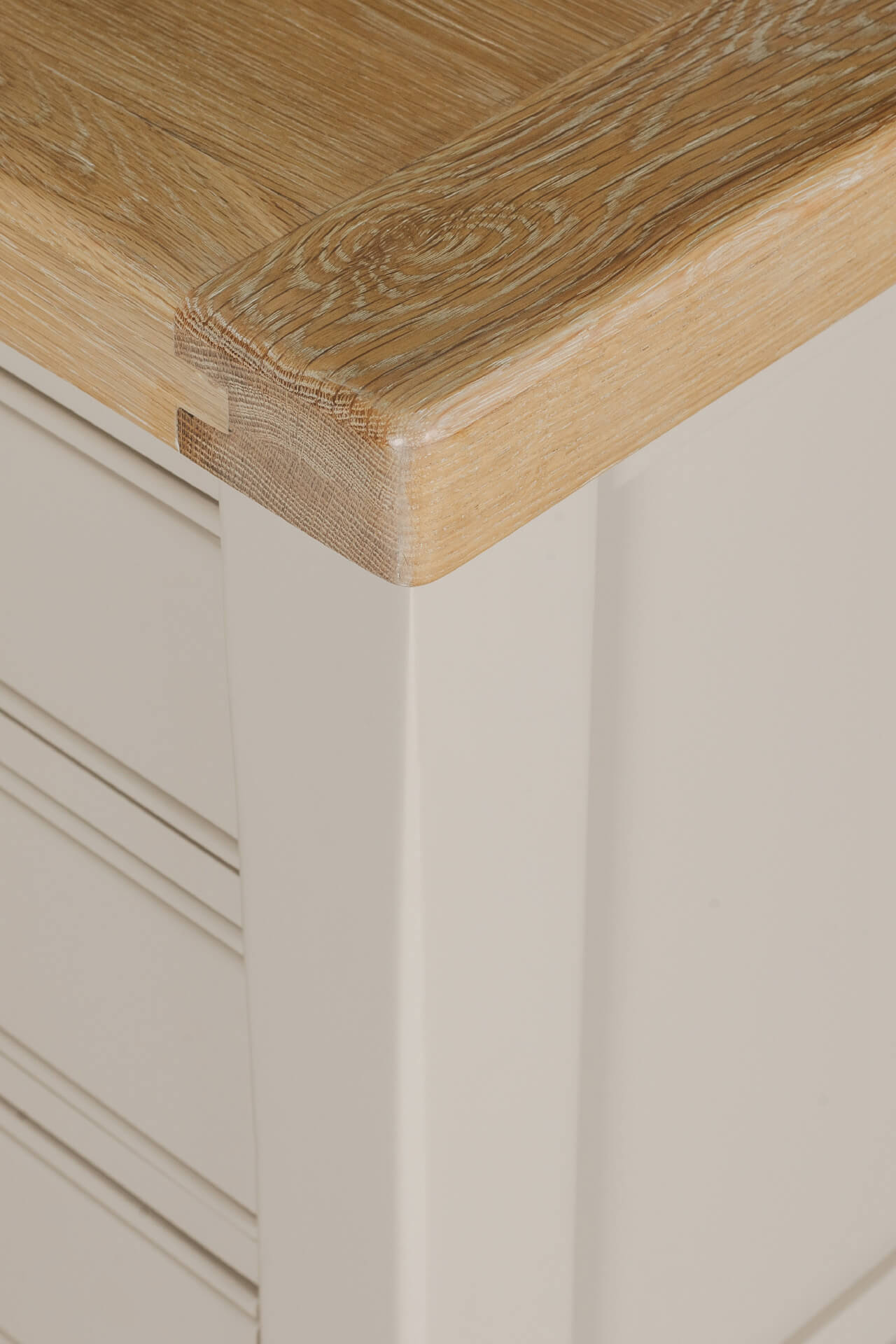 Doune 3 Drawer Bedside Table