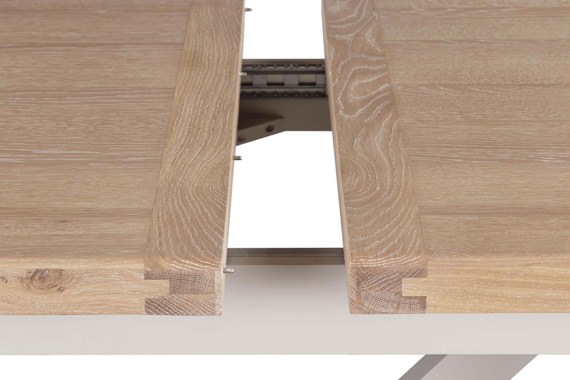 Doune Refectory Extending 1900-2350 Dining Table