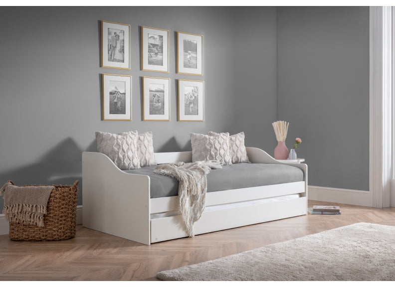 Elba Day Beds