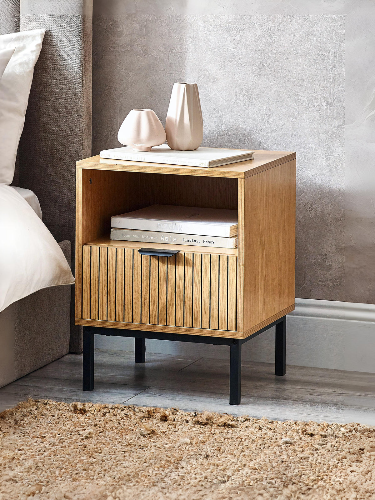 Sia Side Table