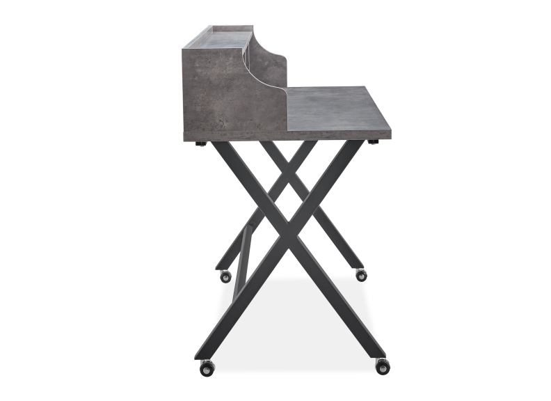 Fredrik Desks