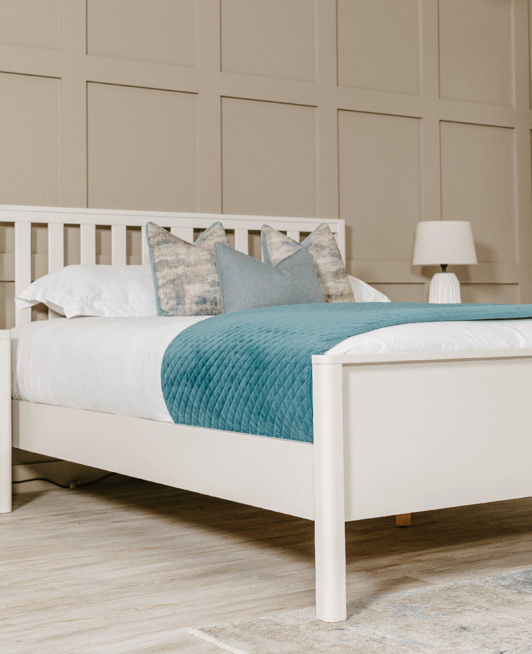 Freya 5' Low Footboard Bed