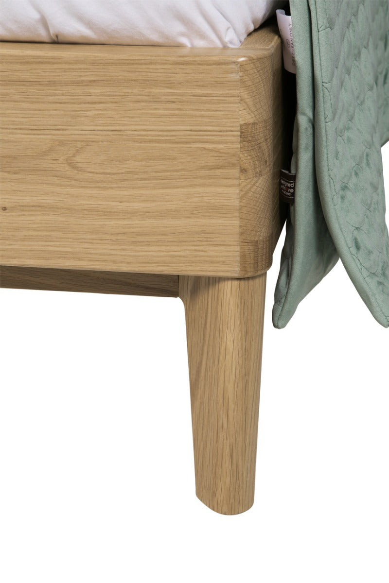 Hadley Bed Natural Oak