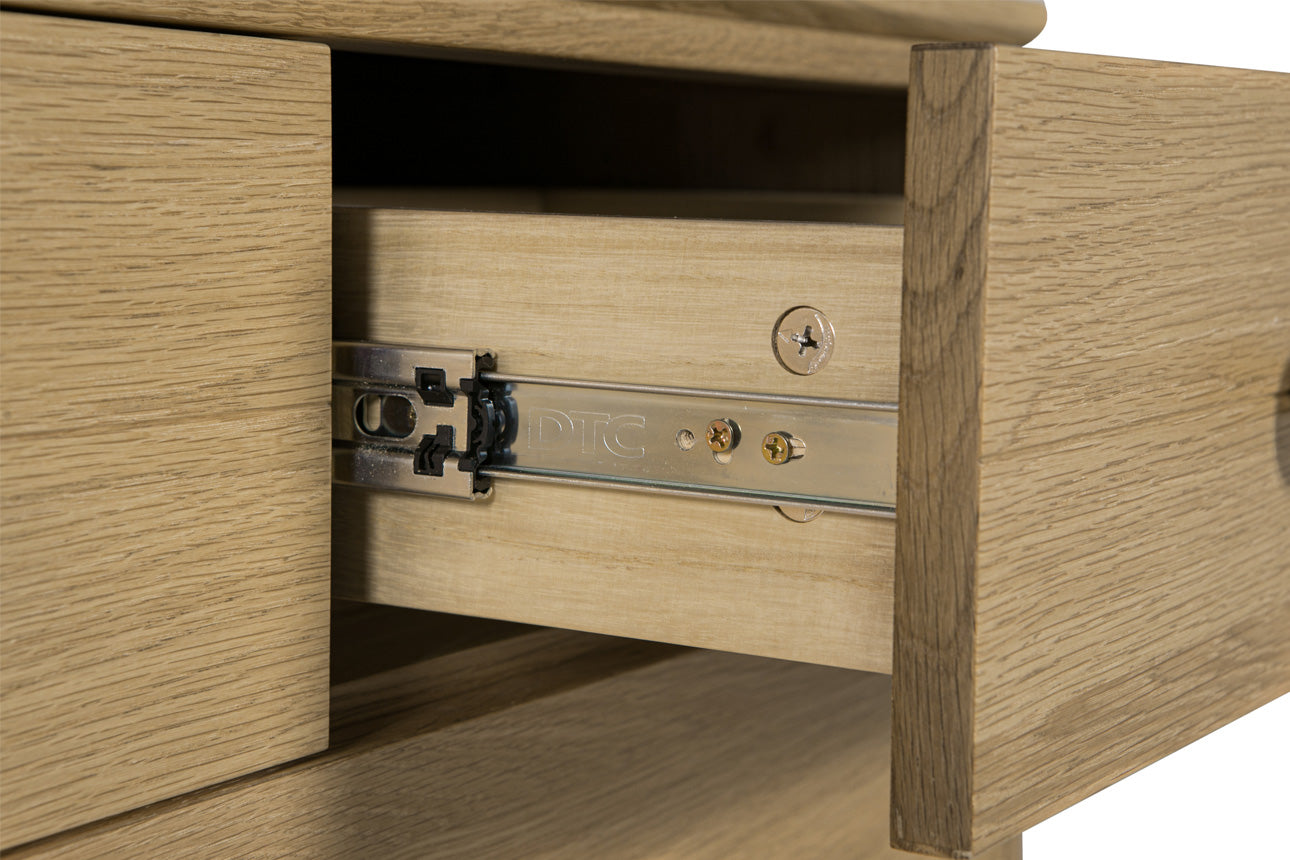 Hadley Medium Chest 5 Drawer - Oak Natural