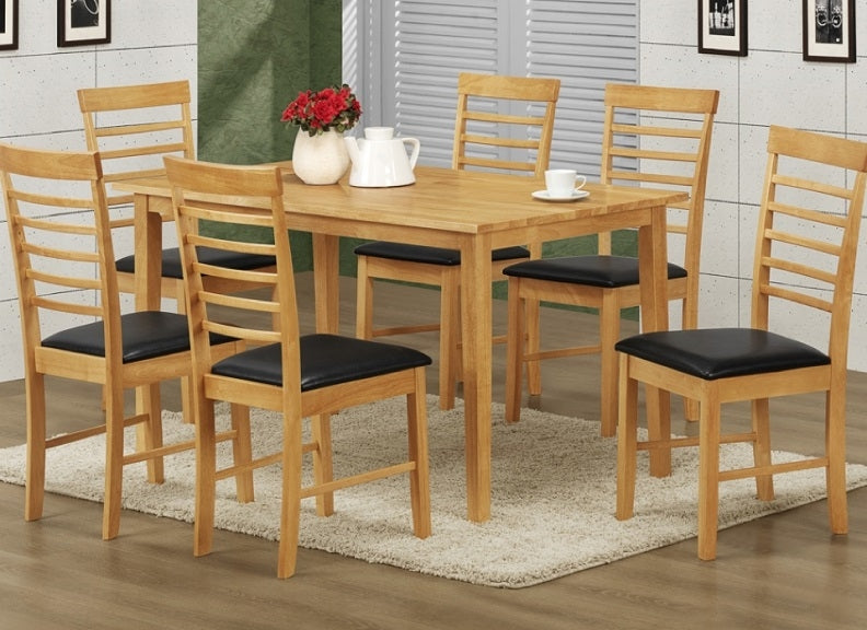 Hanover Large Fixed Dining Set