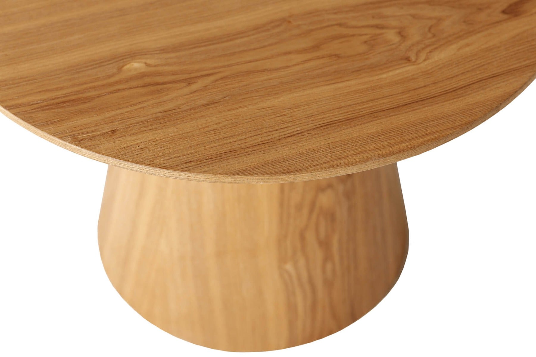 Hailey Coffee Table in Brown – Versatile and Stylish Addition to Any Room