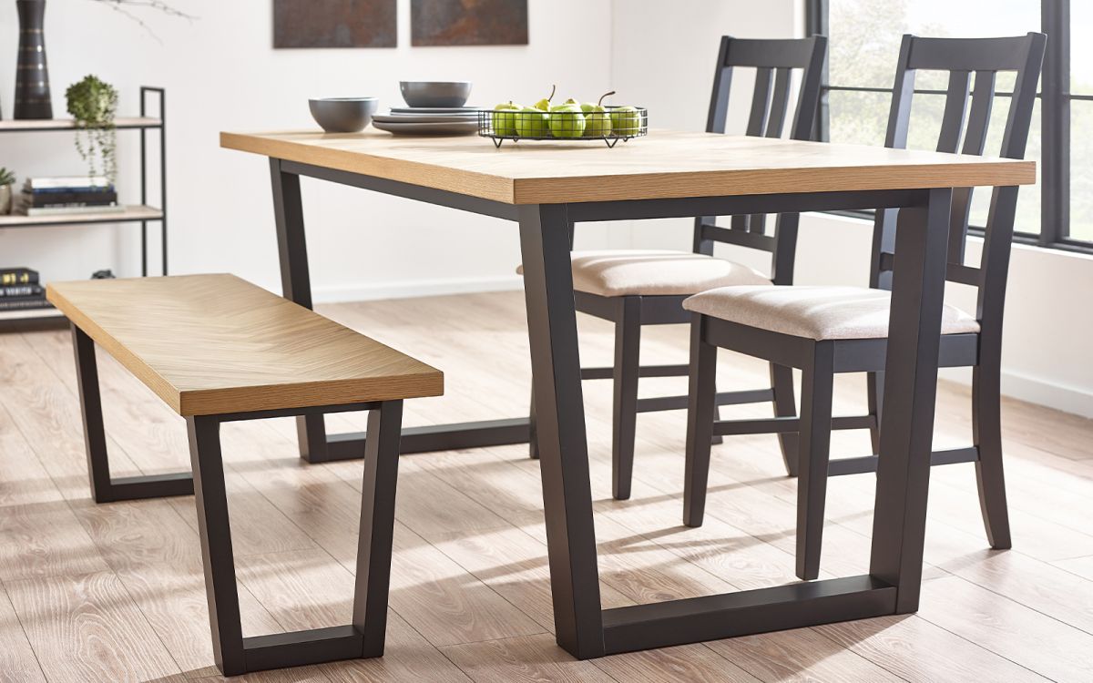 Hilton Dining Bench – Herringbone Oak Veneer, 134cm