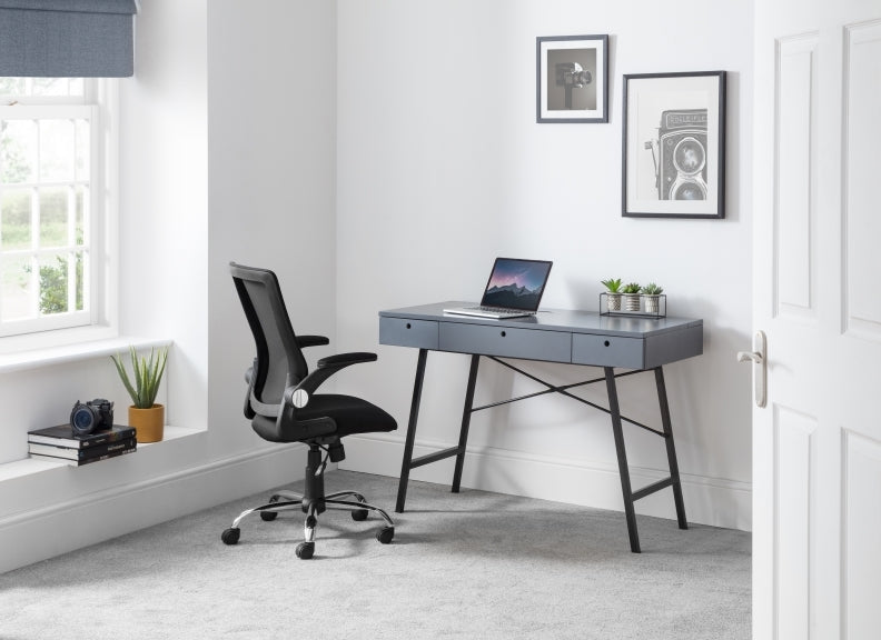Imola Office Chair & Trianon Desk Room