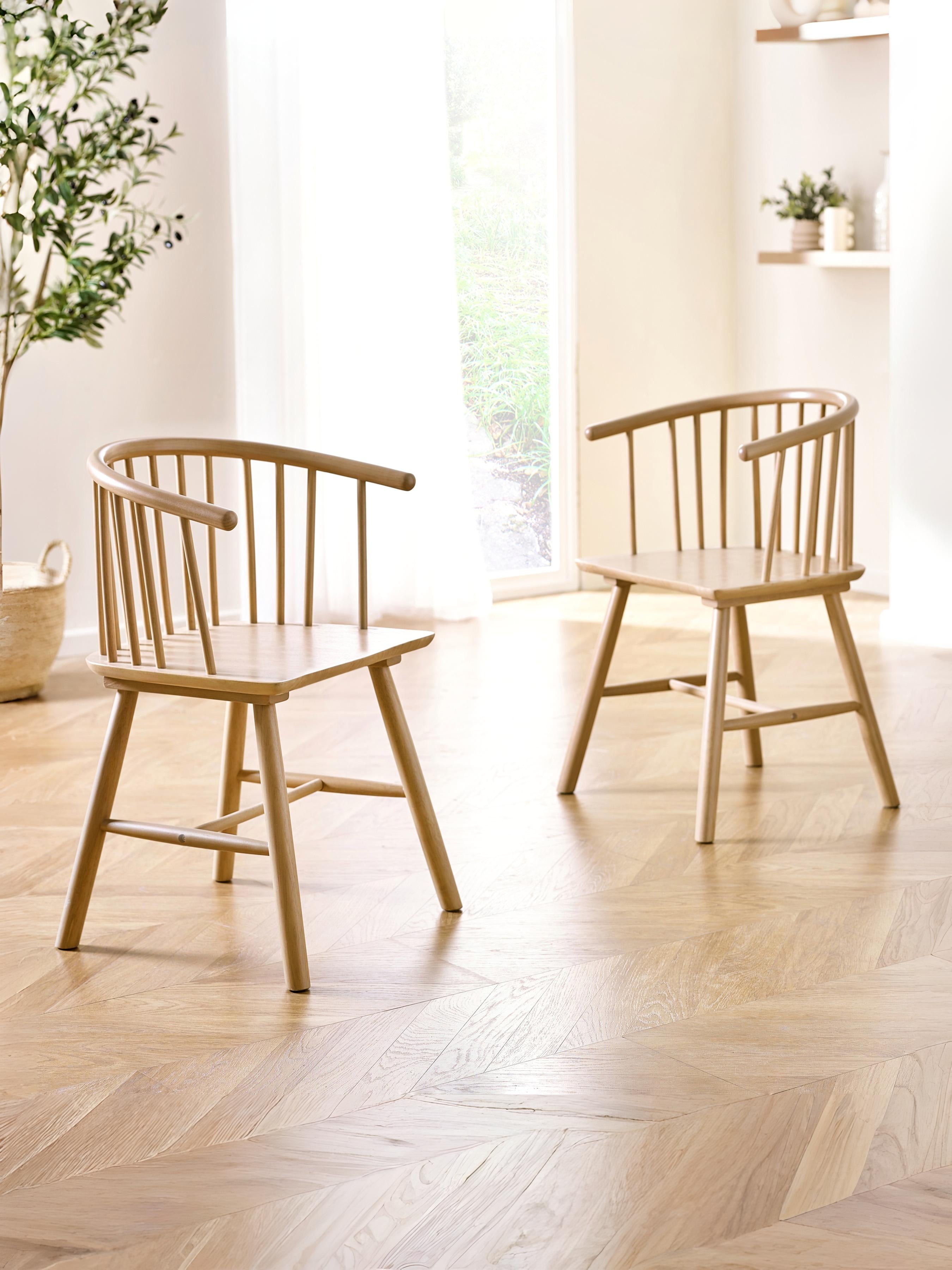 Set of 2 Kaito Oak Dining Chairs