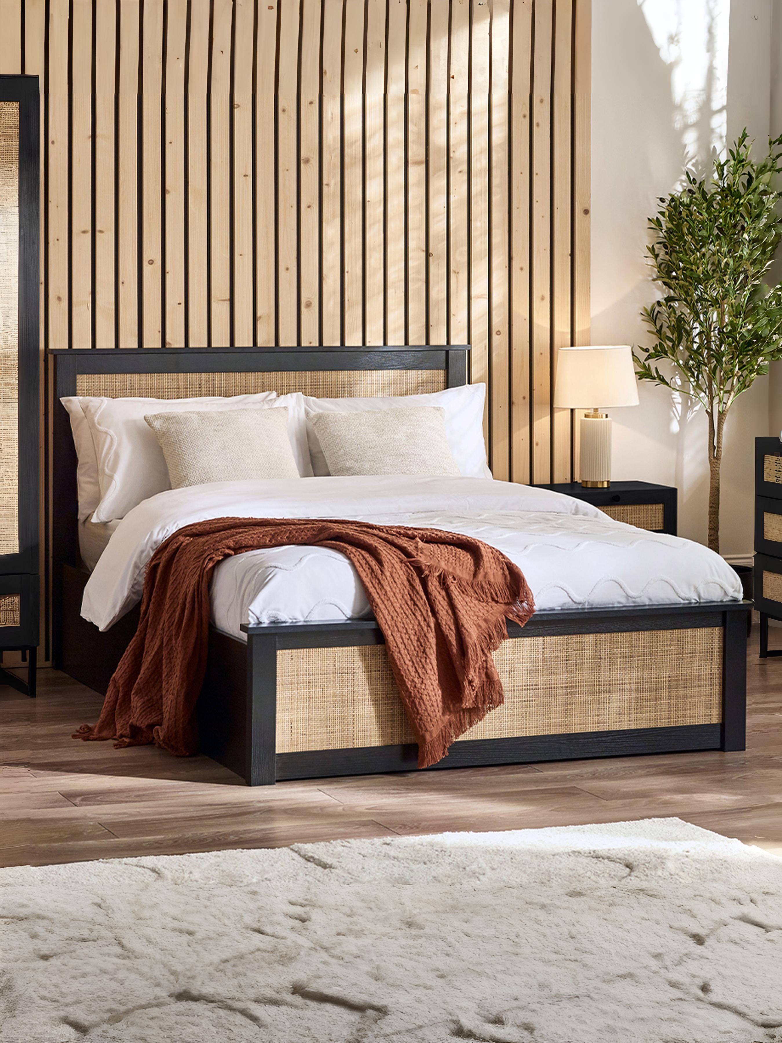 Padstow Ottoman 135Cm Double Bed - Black