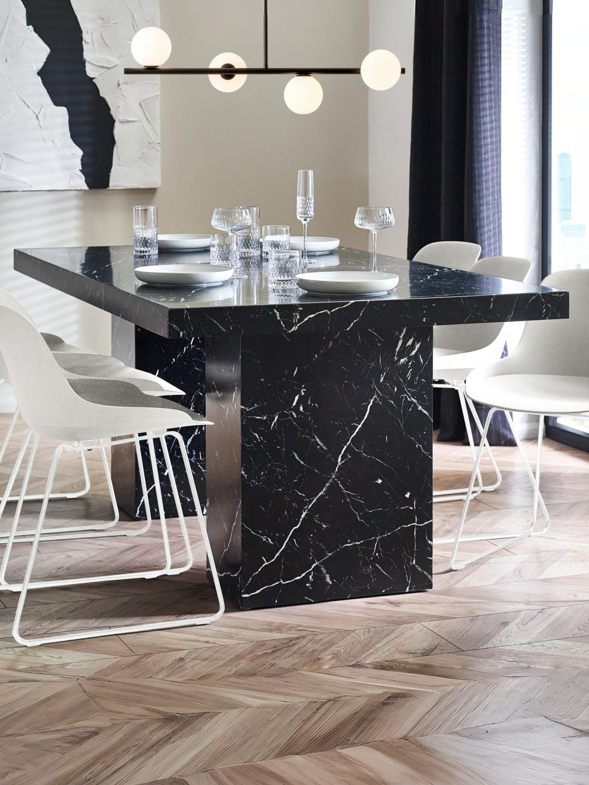 Rome Dining Table - Black (oos)