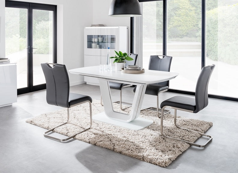 Lazzaro Wh. Ext. Table Closed  + 4 Grey Lazzaro Chairs