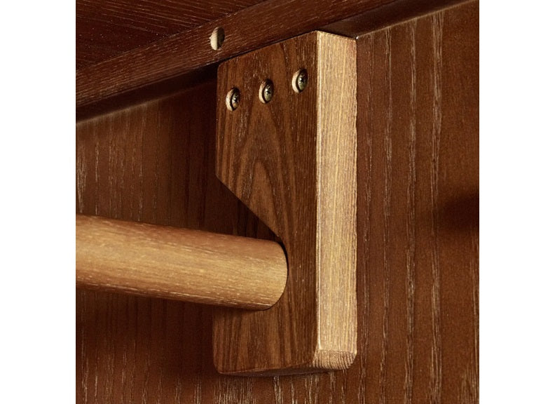 Lowry Wardrobe - detail