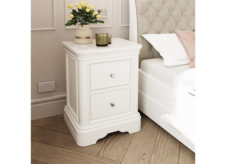 Mabel Bone Bedside