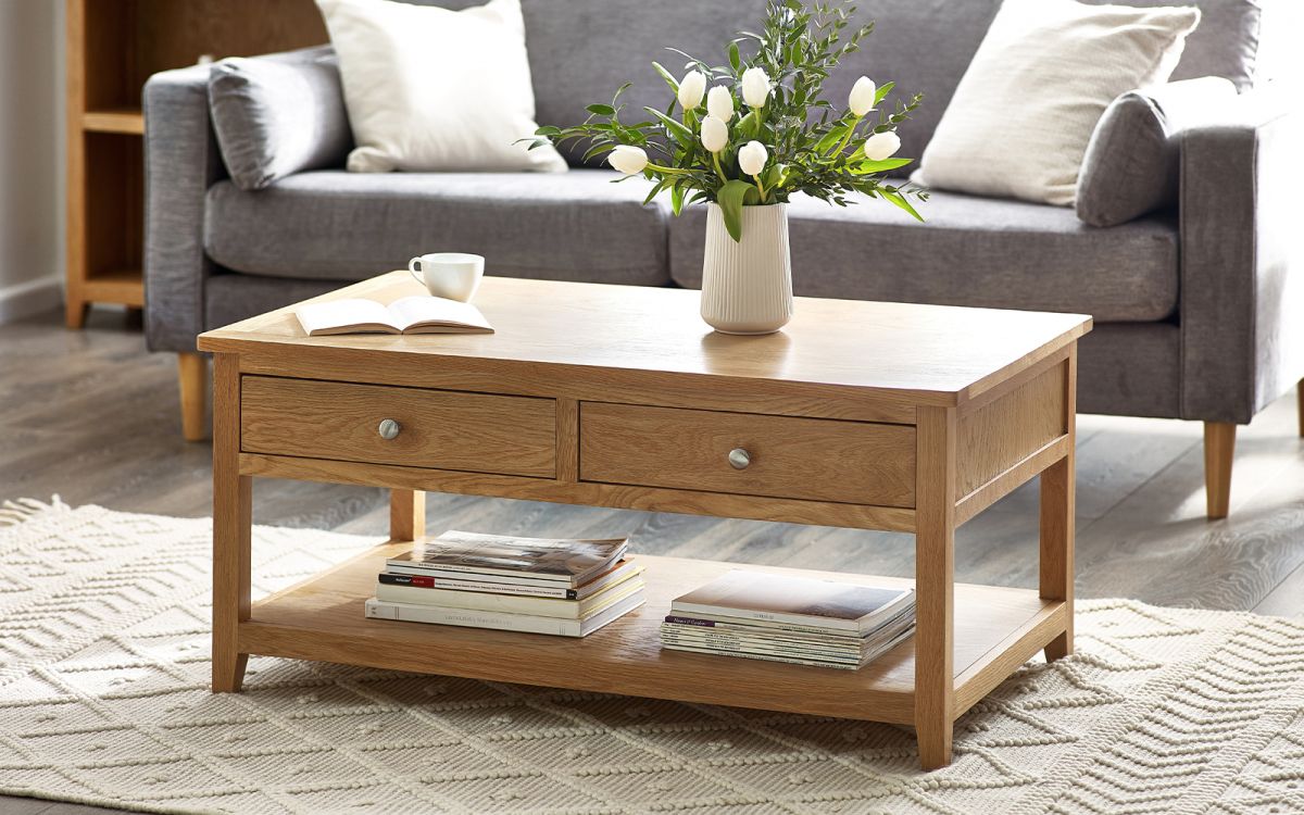 Mallory Coffee Table with 2 Drawers - Stylish Centerpiece for Your Living Room