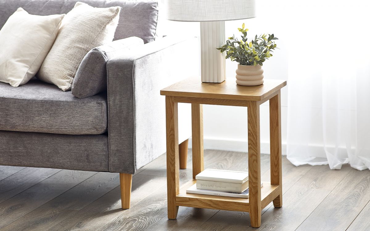 Mallory Lamp Table - Stylish Solid Oak Accent for Your Living Space |