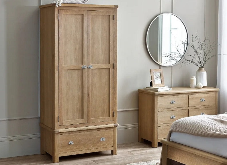 Memphis Wardrobe W/Cup Handles