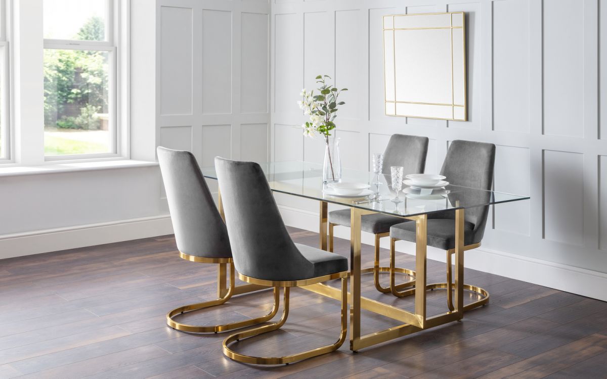 Minori Dining Set – Luxurious Glass Table with Velvet Chairs
