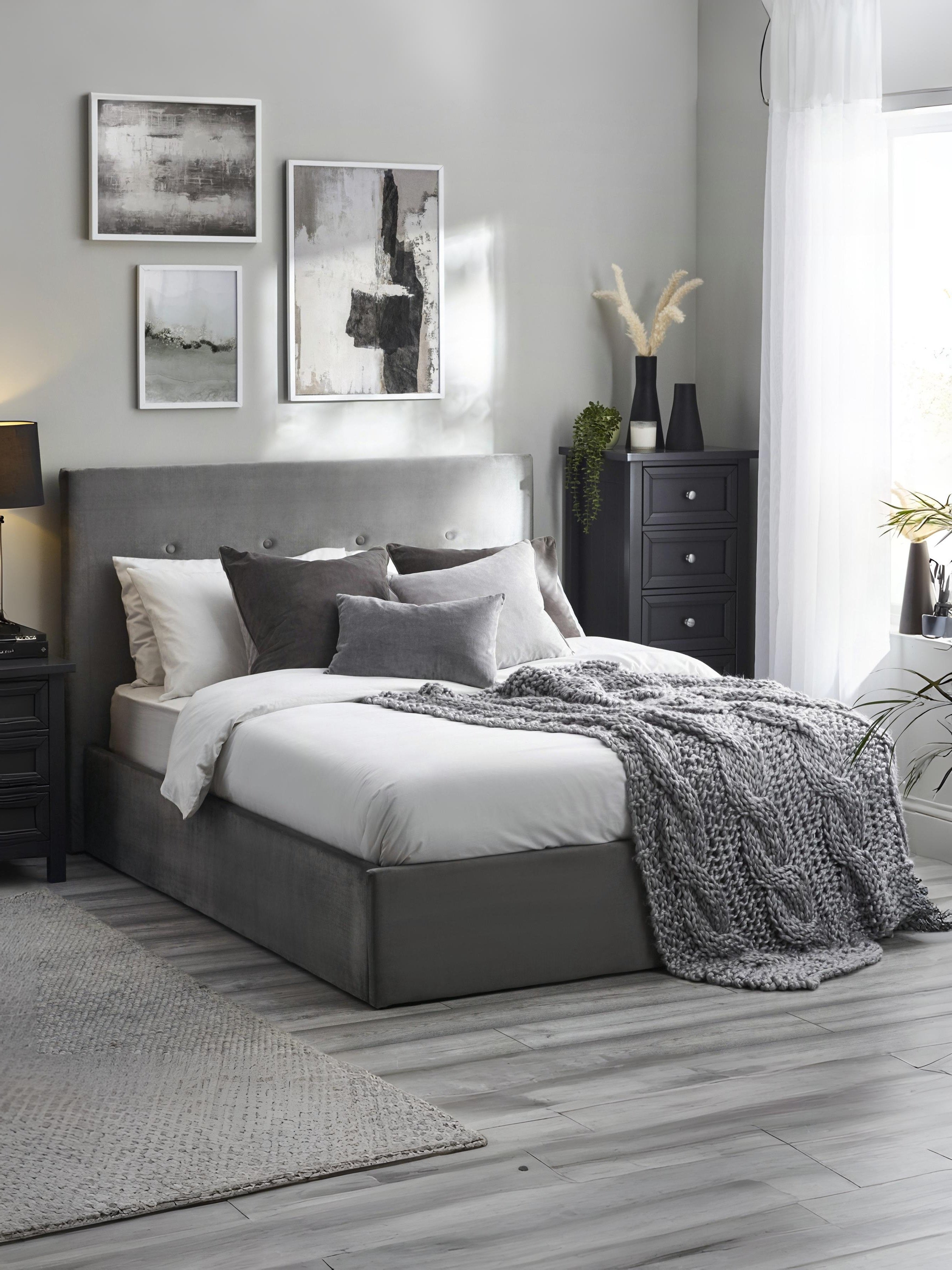 Shoreditch Ottoman Storage 150cm King Bed