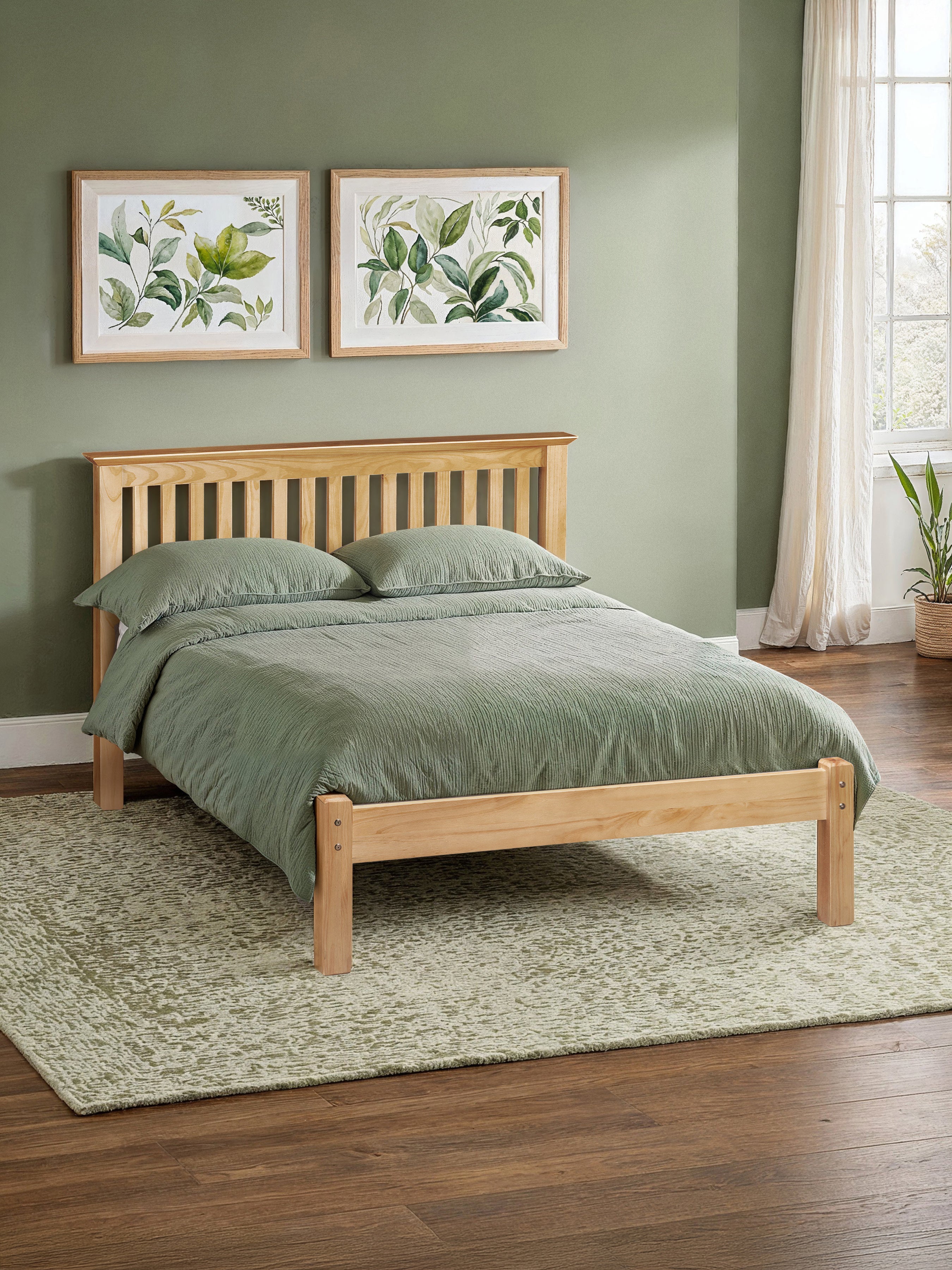 Barcelona Pine Low Footend 135cm Double Bed