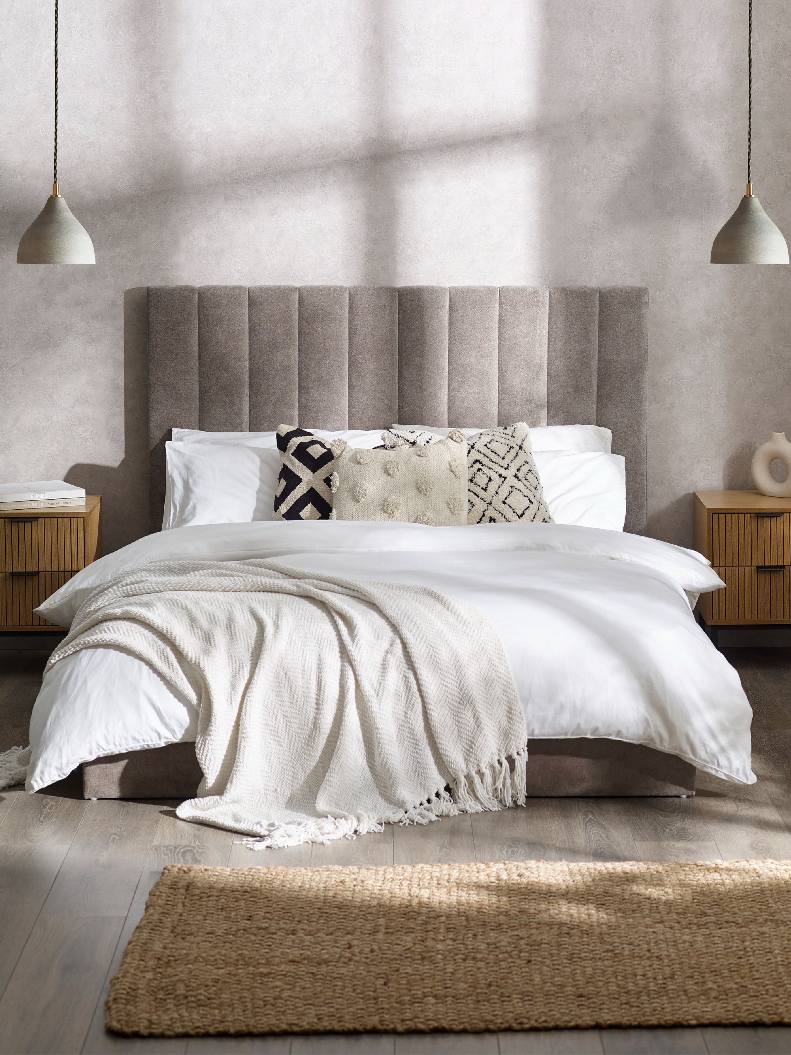 Eloise 150cm King Size Bed - Grey