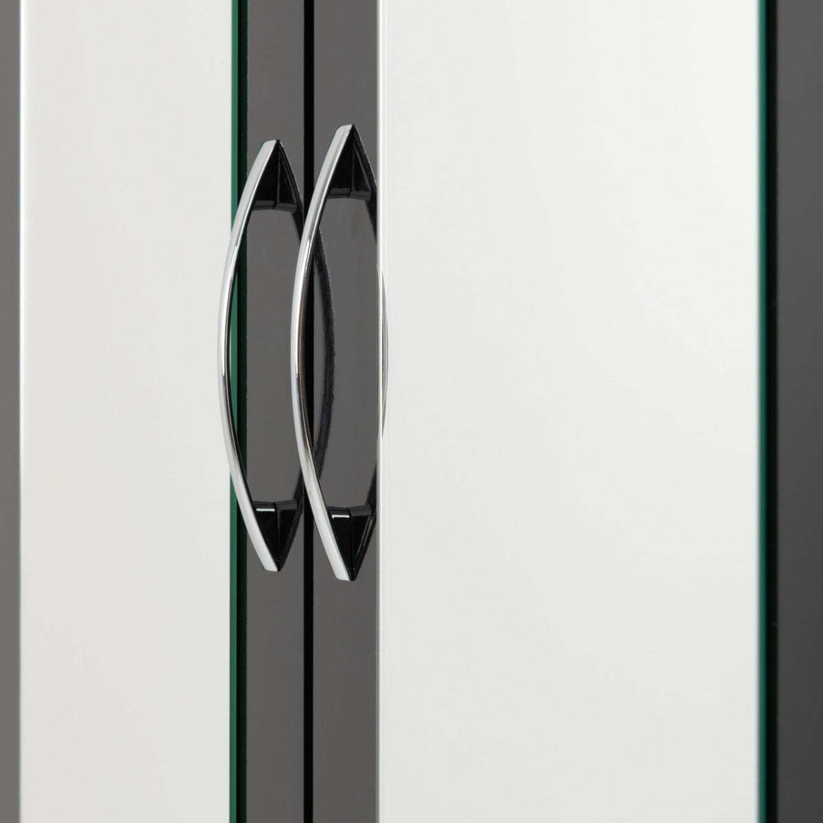 Nevada Black Gloss Mirrored Wardrobe with 3 Doors and 2 Drawers