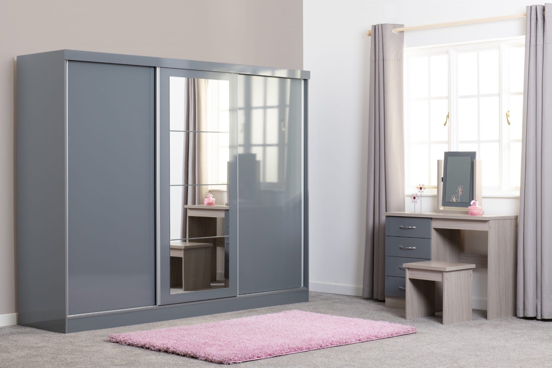 Nevada Grey Three Door Sliding Wardrobe