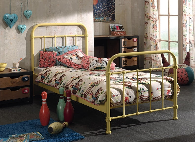 New York Yellow Single Bedroom