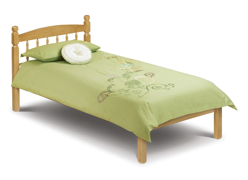 Pickwick Pine Bed