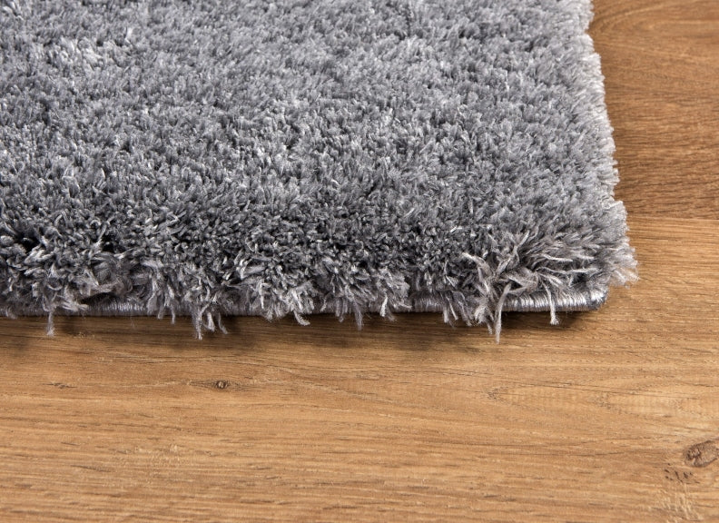 Prada Grey Rug edge