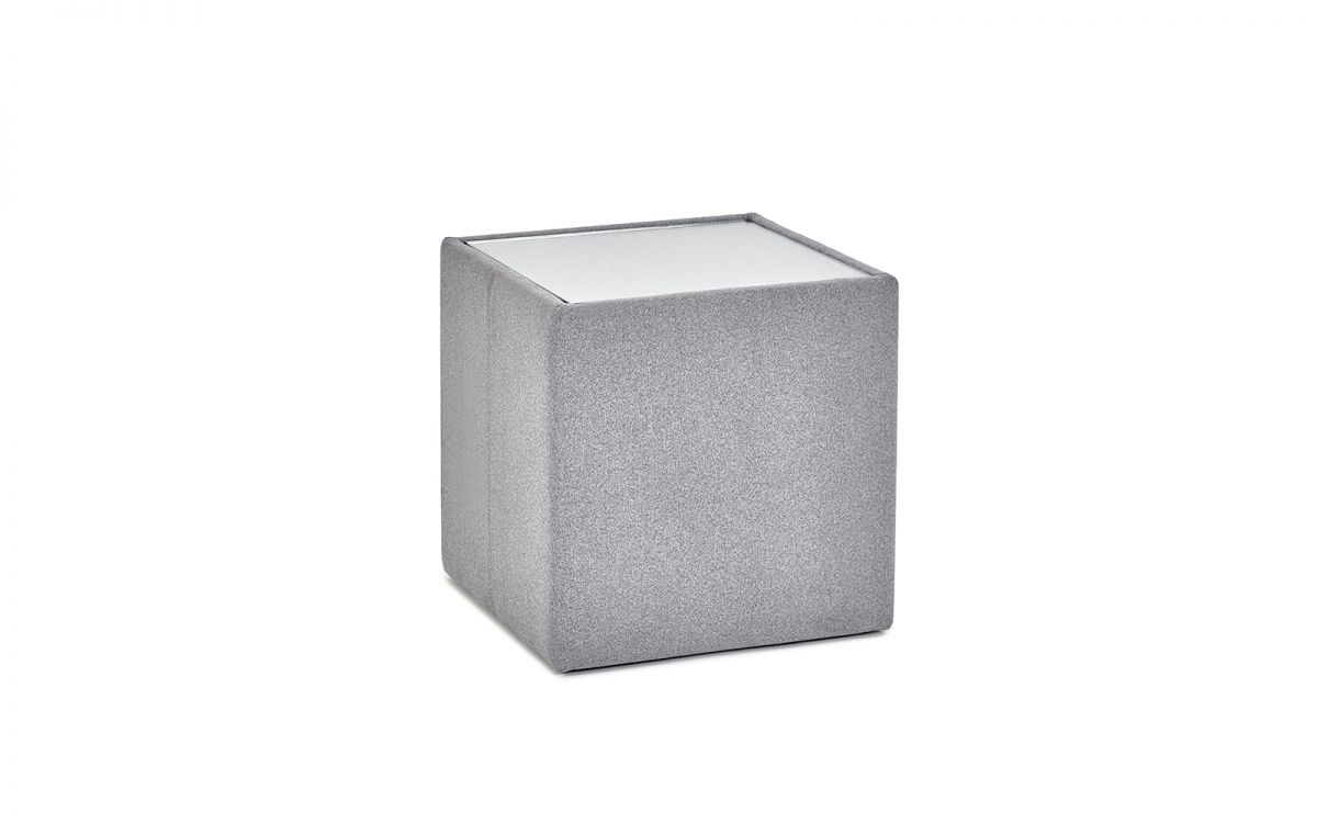 Rohe Lamp Table | Chic and Functional Design