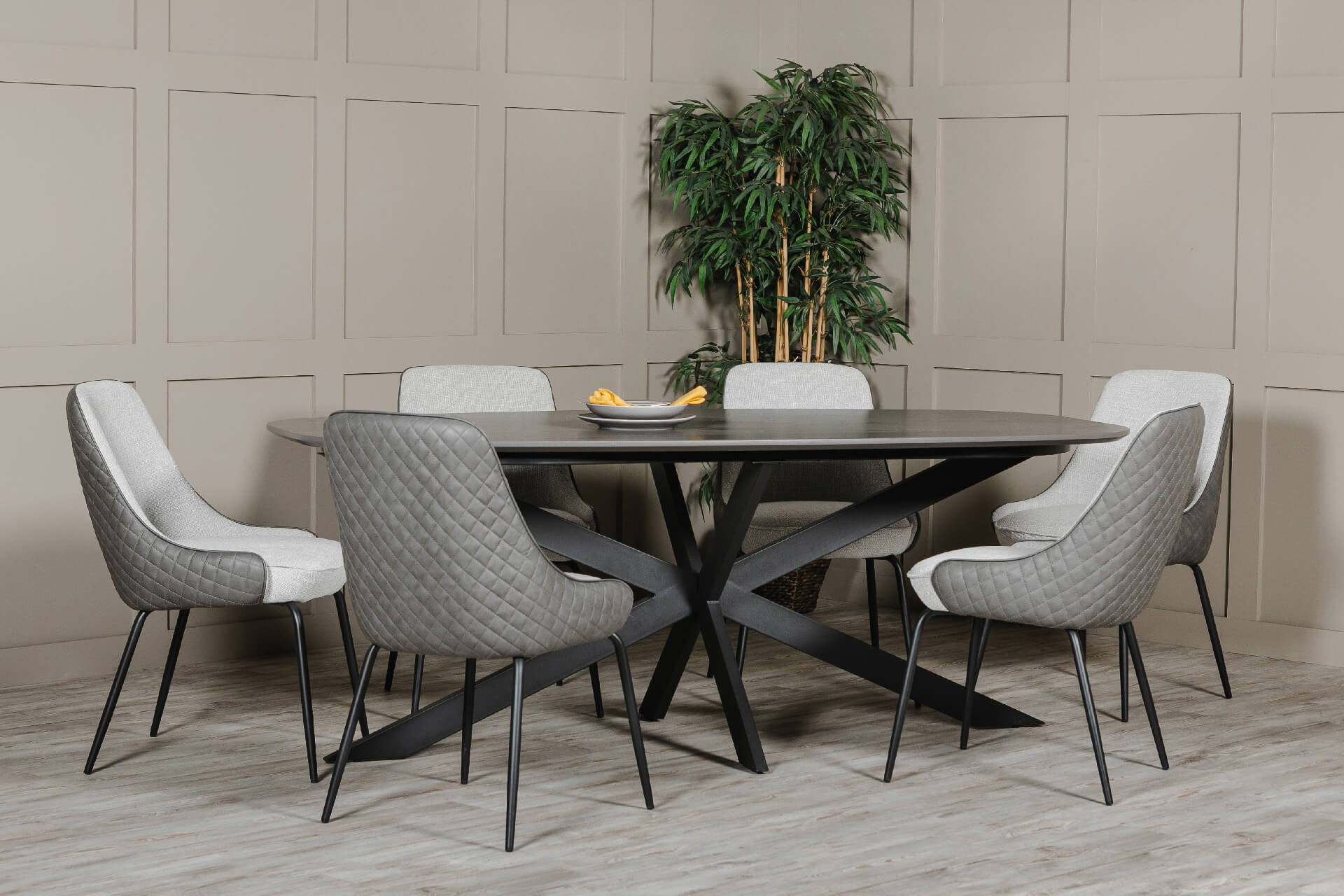 Sadia 1600 Oval Dining Table