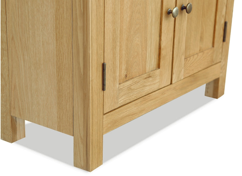 Salisbury Lite Small Sideboard