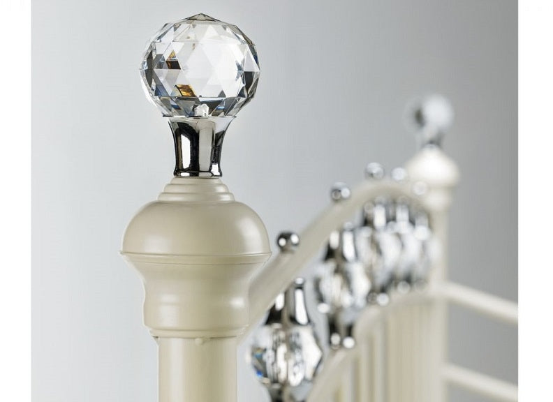 Sophie Crystal Detail