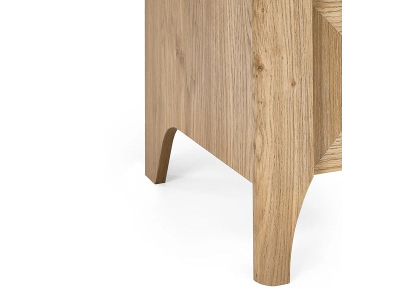 Sydney Wide Chest - leg
