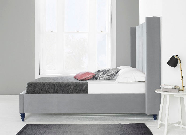 Turin Velvet Beds