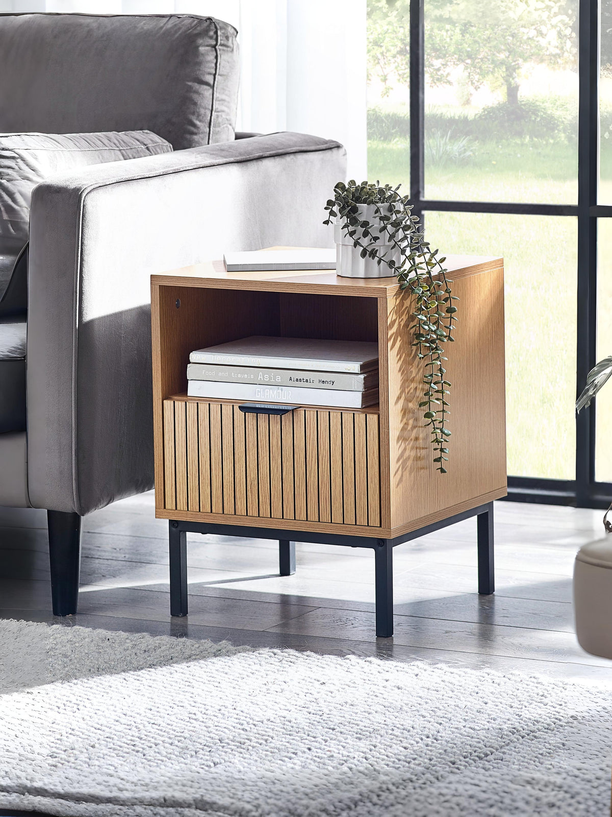 Sia Side Table (oos)