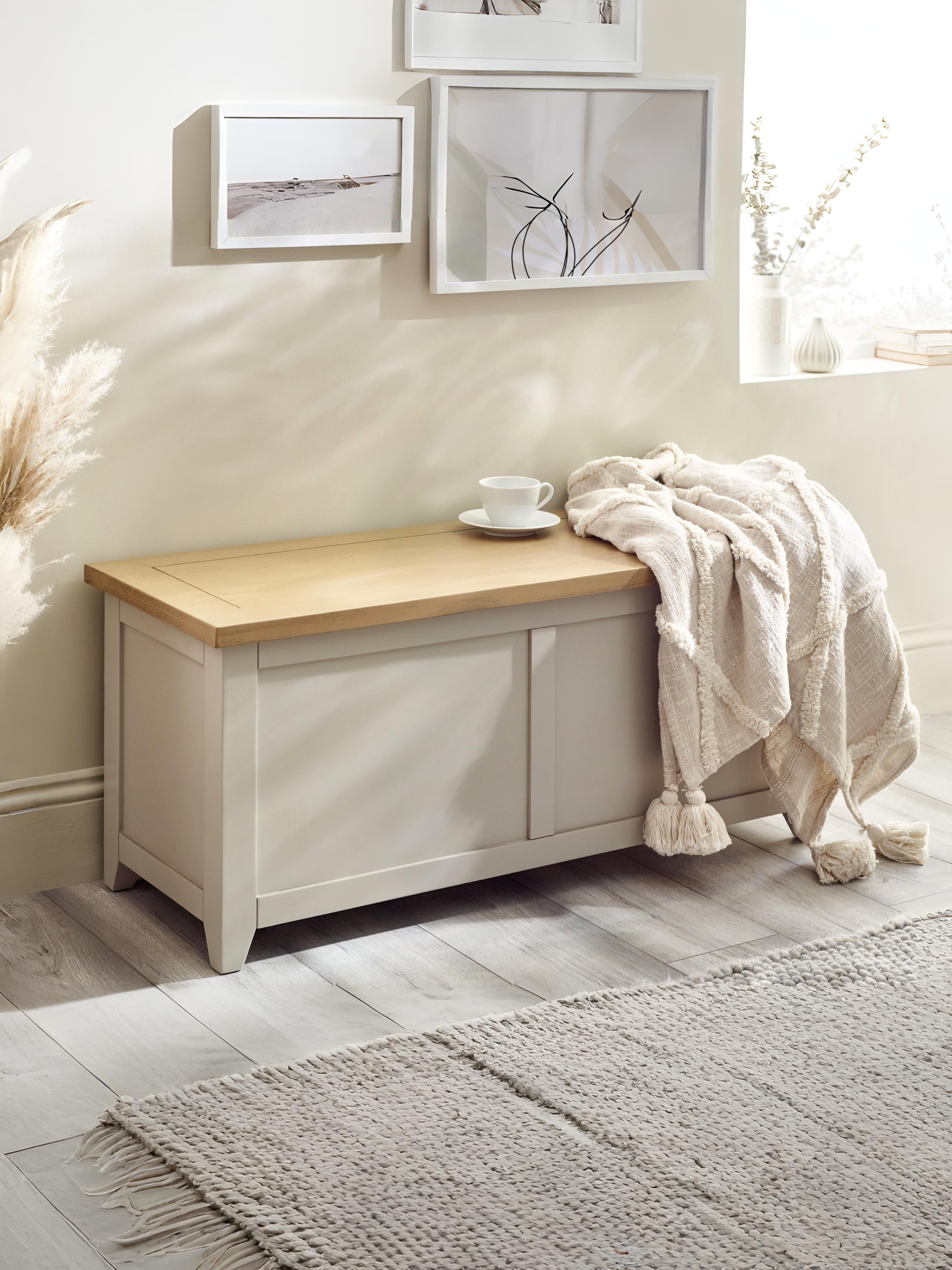 Richmond Storage Bench